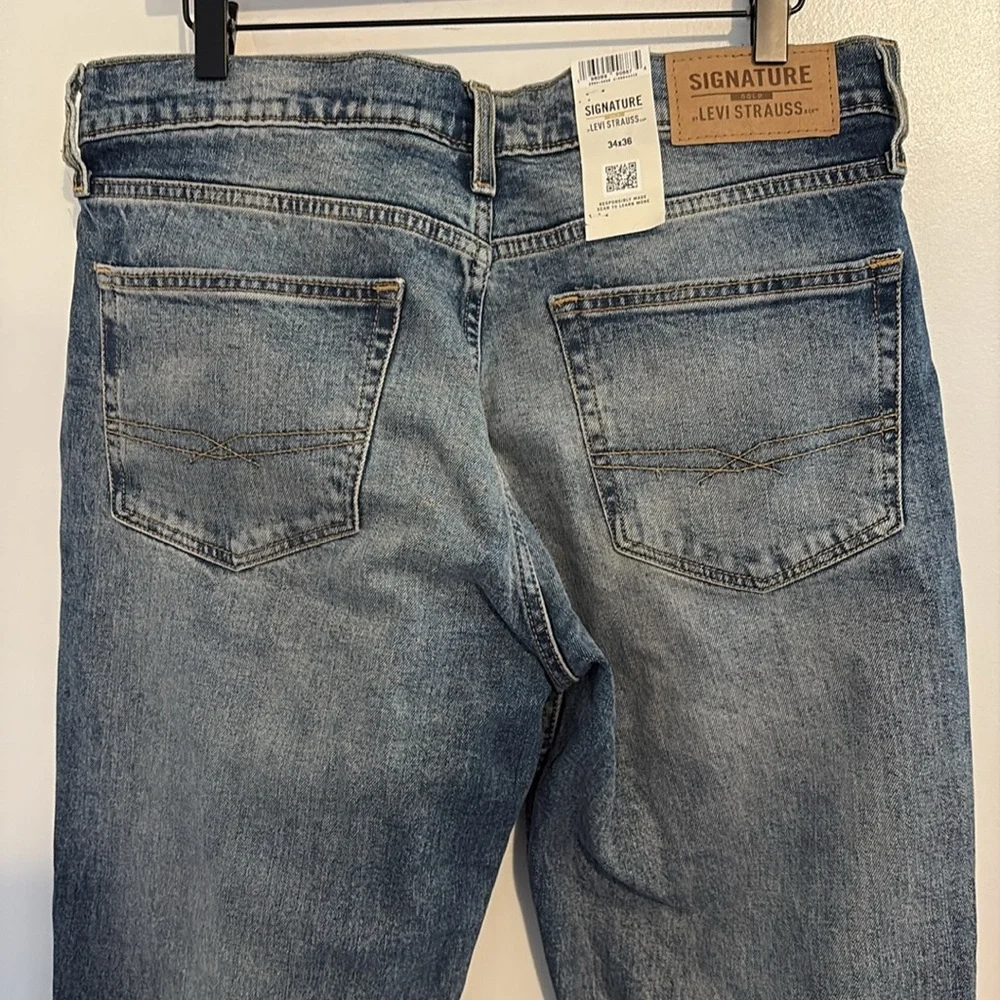 Levi’s Signature Slim Straight Jeans 34W 36L NWT